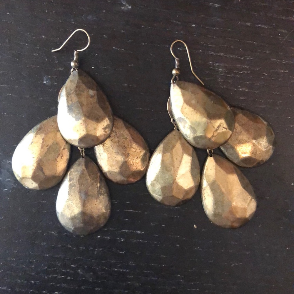 Bronze hammered earrings